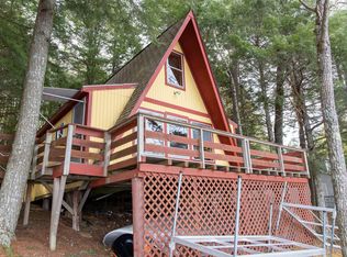 30 Back Cv, Palermo, ME 04354