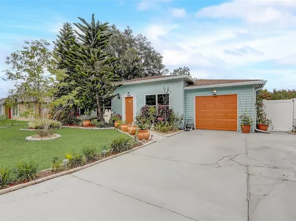 840 Del Prado Dr, Kissimmee, FL 34758