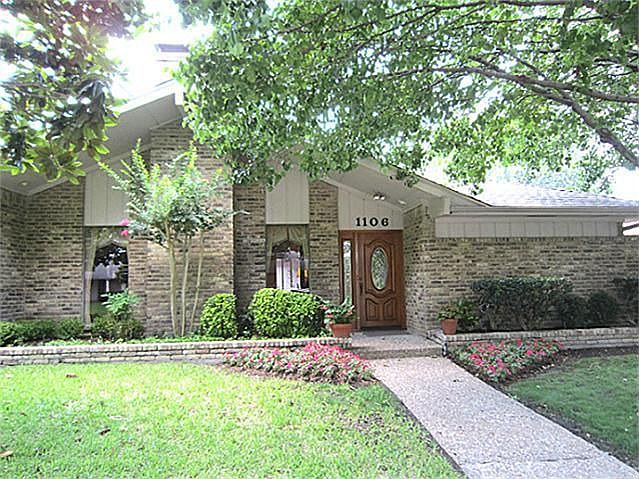 1st image of 1106 Hilton Dr