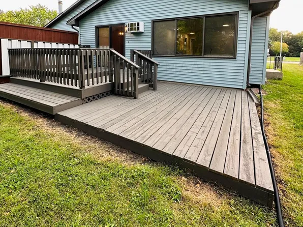 2604 Country Club Pkwy, Moorhead, MN 56560