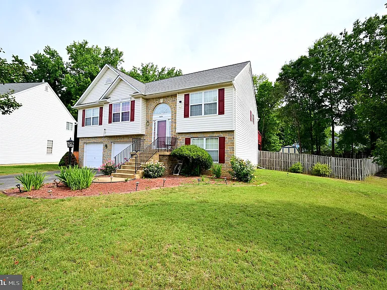 9172 Granite Ct — Photo 3