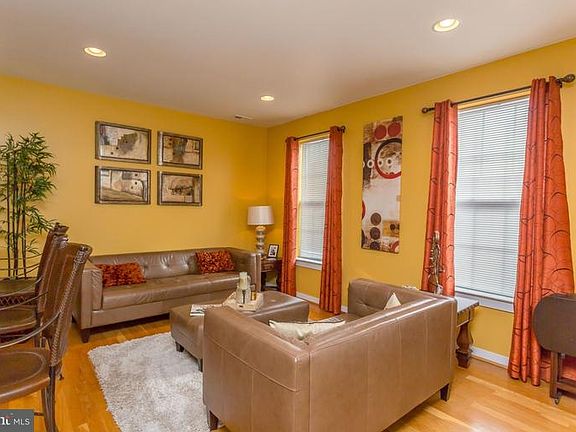 3rd image of 4441 Driftwood Dr #110