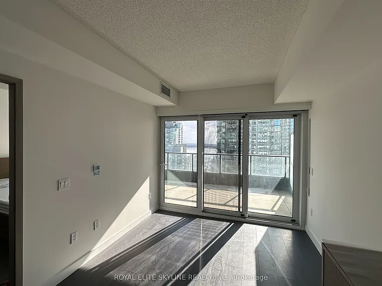 1 Concord Cityplace Way #3108 — Photo 2