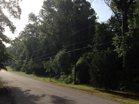 2nd image of 39-40 41 Vicki Lynn Ln