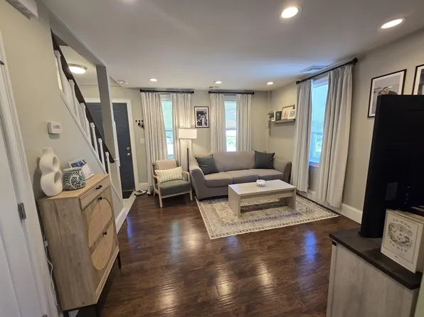 21-23 Shaw St, Weymouth, MA 02191