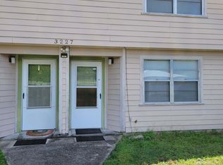 3227 SW 25th Dr #C, Gainesville, FL 32608