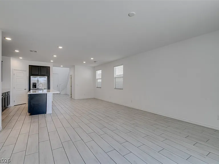 6858 Greensmen Ave — Photo 14