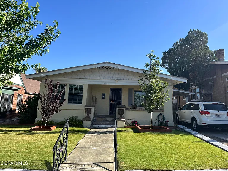 4415 Cumberland Ave — Photo 1