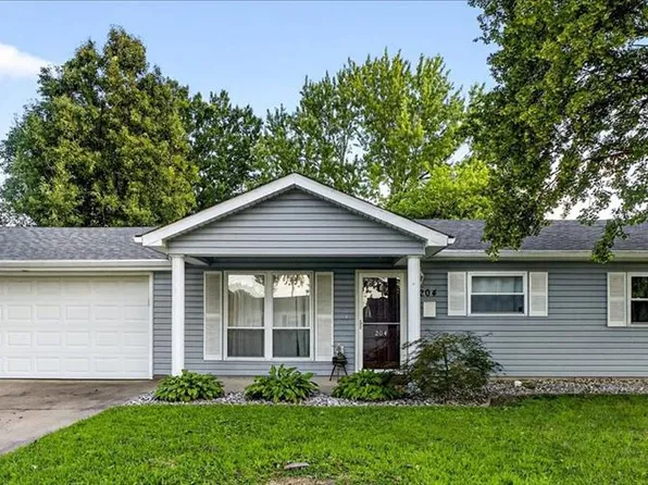 204 Briscoe Ave, O'Fallon, MO 63366