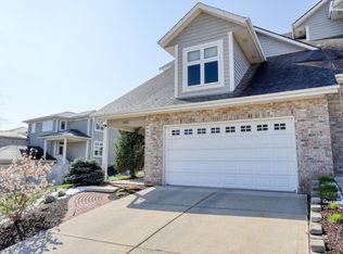 3623 Oak Valley Ln, Waukesha, WI 53188