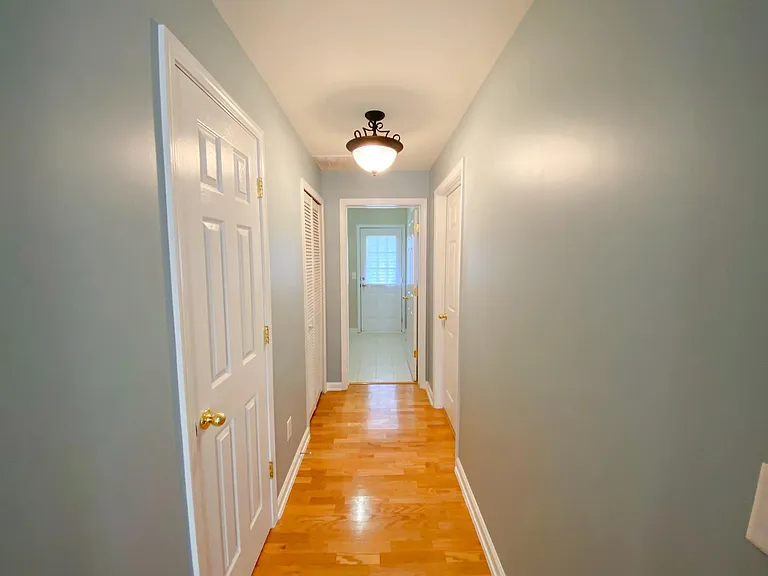 7006 Valerie Anne Dr — Photo 6