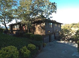 30 Hampton Ln, Novato, CA 94945