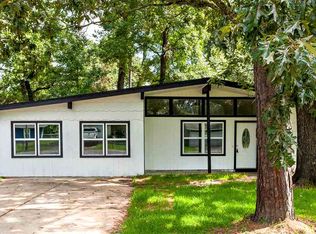 5770 Acadia Ln, Beaumont, TX 77708