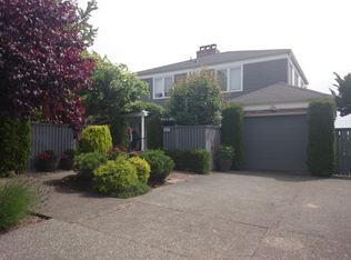 3044 38th Ave W, Seattle, WA 98199