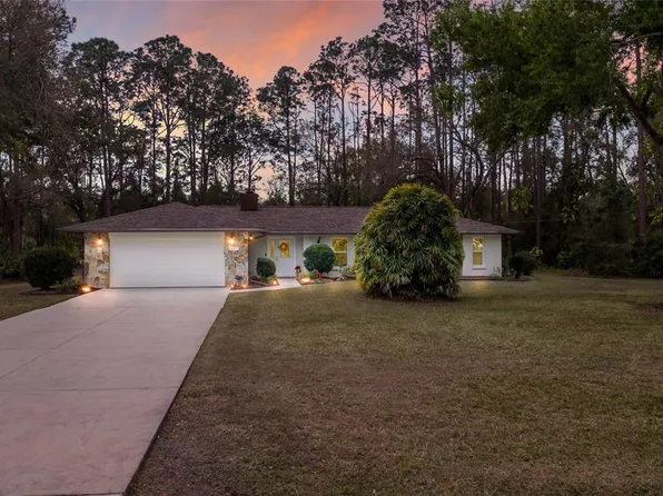 10617 Forest Run Dr, Bradenton, FL 34211