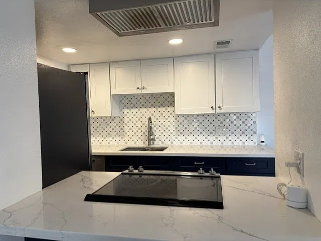 2 bed, 924 sqft, $1,750 — Photo 1