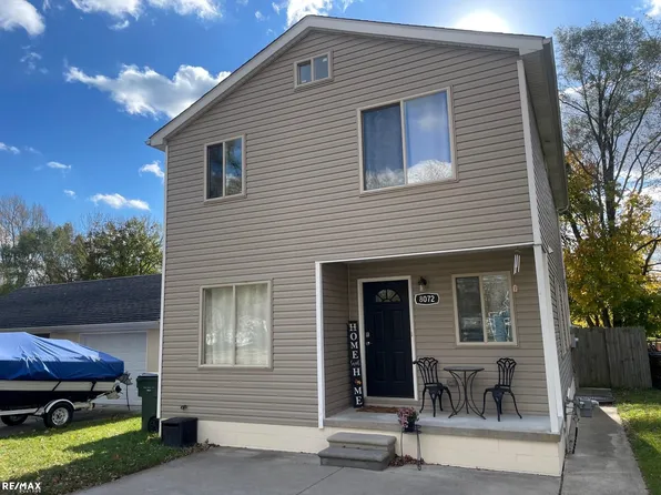 8072 Russell St, Shelby Township, MI 48317