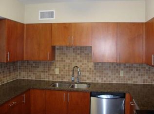 2195 Poplar Ave APT 301, Memphis, TN 38104