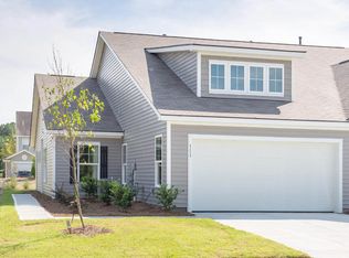 135 Dormitory Rd, Okatie, SC 29909