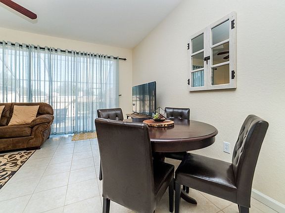 3rd image of 2505 Maneshaw Ln #Id1246812p