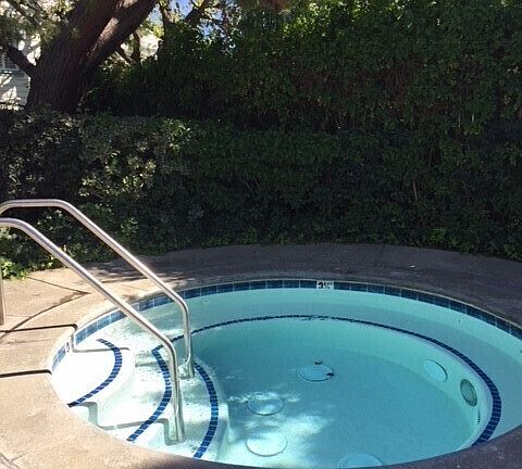 4th image of 20555 S Vermont Ave Unit 6
