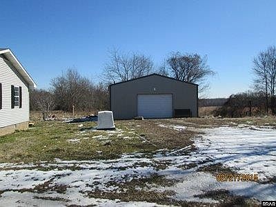 2nd image of 935 Hagler Ridge Rd