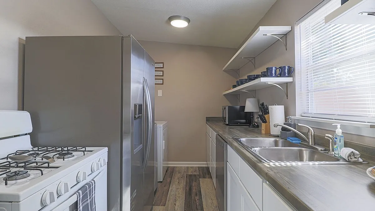 Building Photo - Curcor Dr