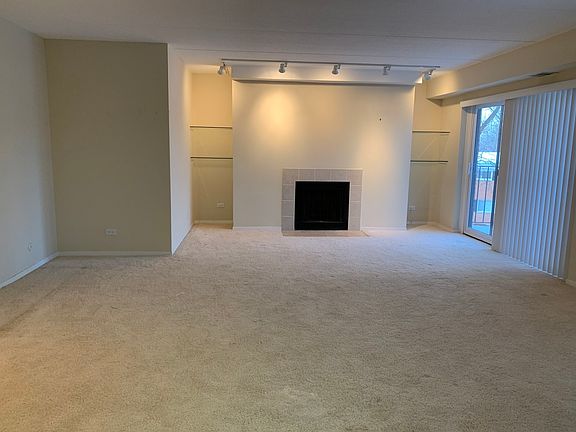 2nd image of 2086 Saint Johns Ave APT 303