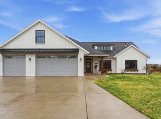 1590 Perennial Ln NE, Sauk Rapids, MN 56379