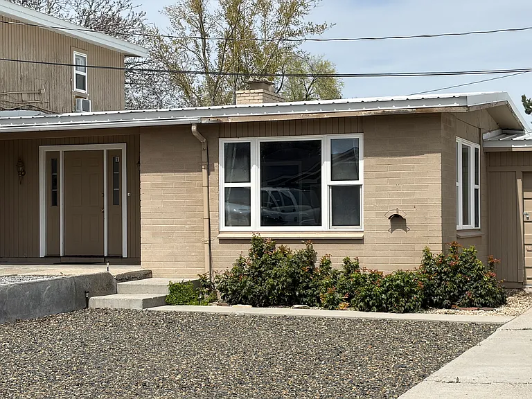 1485 Crest Way #1 — Photo 1