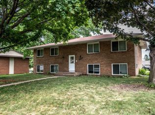 2732 Xylon Ave N, Minneapolis, MN 55427