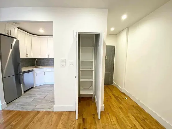 2269 Adam Clayton Powell Boulevard image 7 of 11