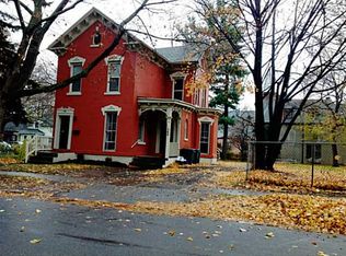 5 Hickory St, Rochester, NY 14620