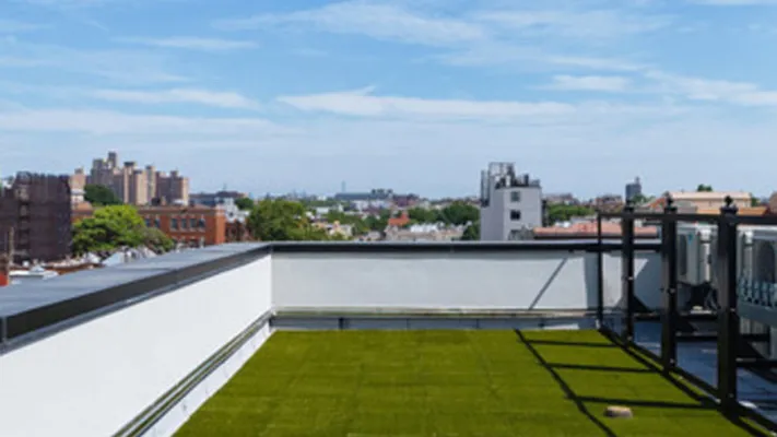 Rented by Nooklyn NYC LLC | media 9