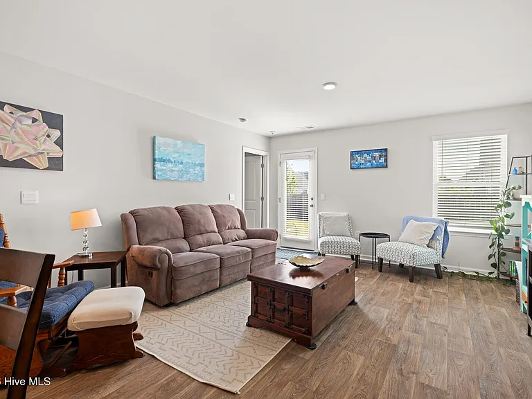 316 Cleat Dr — Photo 18