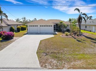 975 Boundary Blvd, Rotonda West, FL 33947