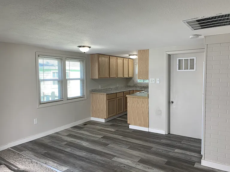 2024 Birkdale Rd — Photo 6