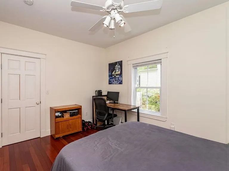 301 Richards Ave — Photo 16