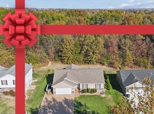 280 Gardenia Dr, Troy, MO 63379