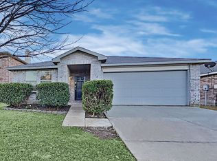 1604 Baxter Springs Dr, Justin, TX 76247