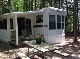 79 Parklane Rd, Hampstead, NH 03841