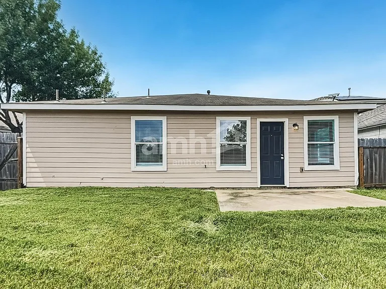 21447 Hannover Grove Ln — Photo 17