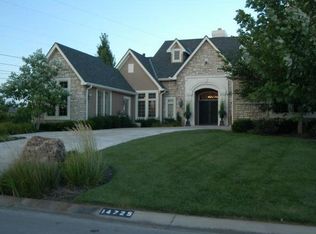 14725 Fairway St, Leawood, KS 66224