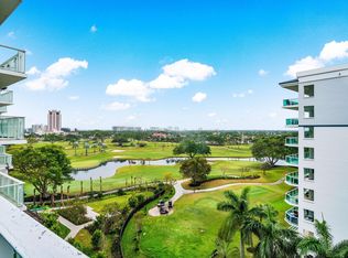 220 SE Mizner Blvd #411, Boca Raton, FL 33432