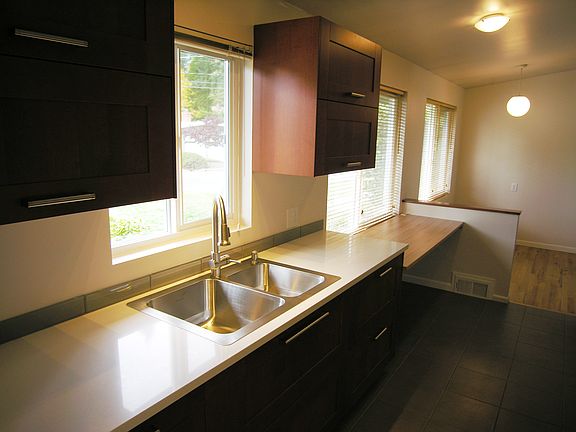 3rd image of 2310 153rd Ave SE