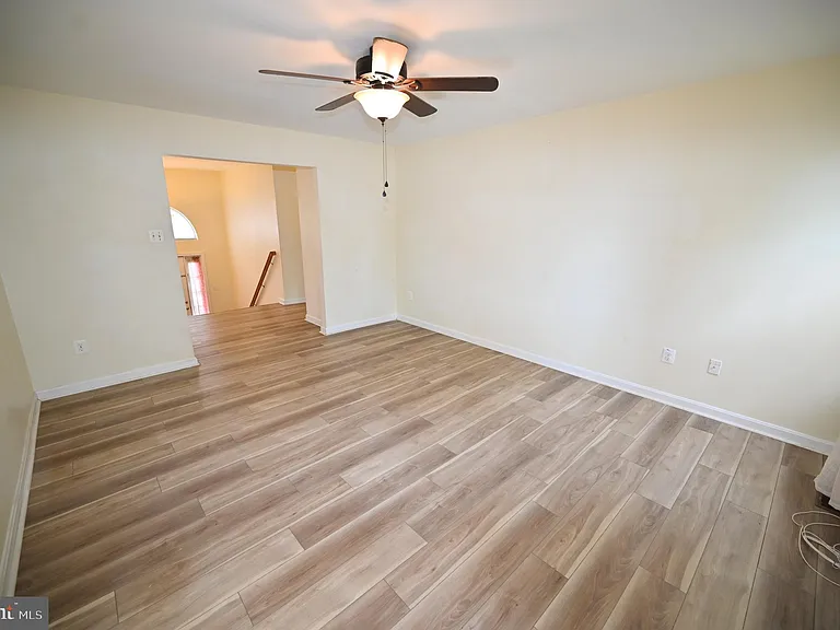 9172 Granite Ct — Photo 17