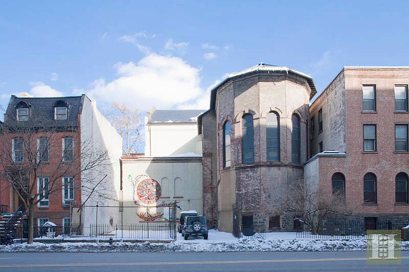 1st image of 519 Vanderbilt Ave