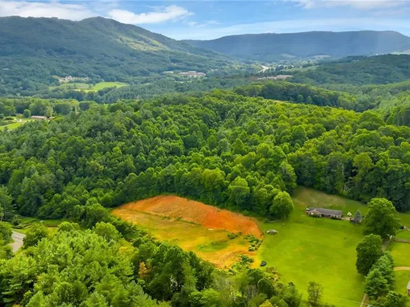 Tbd Us Highway 221, Jefferson, NC 28640
