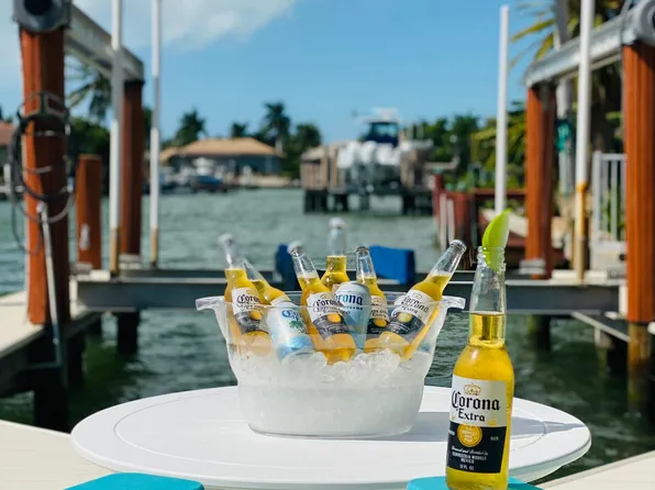 (undisclosed Address), Marco Island, FL 34145