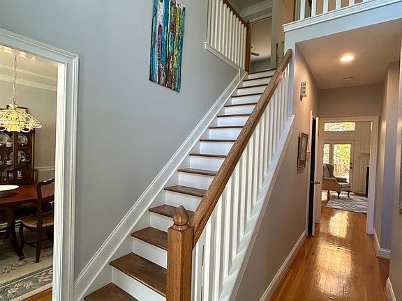2nd image of 2965 Treeknoll Dr